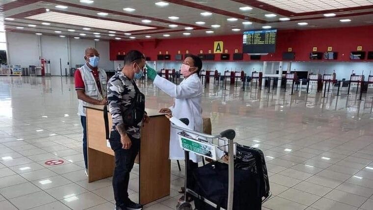 Aumentan ventanillas de CADECA en Aeropuerto de La Habana ante reinicio de vuelos a Cuba
