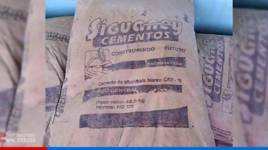 El caos del cemento en Cuba: baja producción, sistema de pagos y venta en dólares