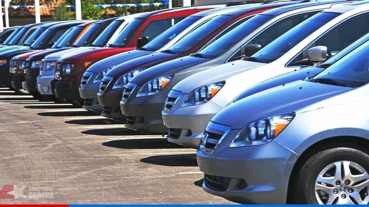 Aumentan los precios de los carros usados