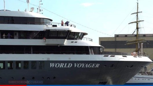 Arribará nuevamente a la bahía de Cienfuegos el crucero World Voyager
