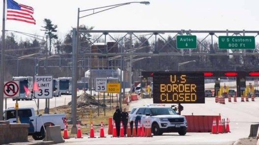 Se declaran en huelga de hambre emigrantes cubanos en México que esperan llegar a Estados Unidos