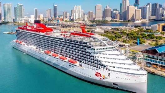 Viejos cruceros podrían convertirse en viviendas menos caras en Miami