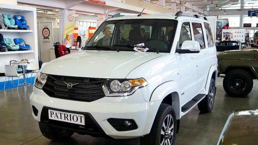 Empresa europea rentará carros para el turismo en Cuba