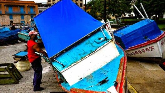 Cubanos podrán importar motores para embarcaciones marítimas