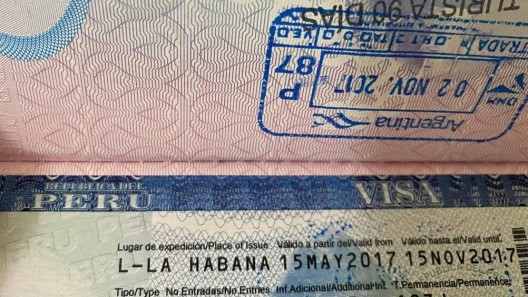 Perú aclara sobre rumores de “libre visado” a cubanos