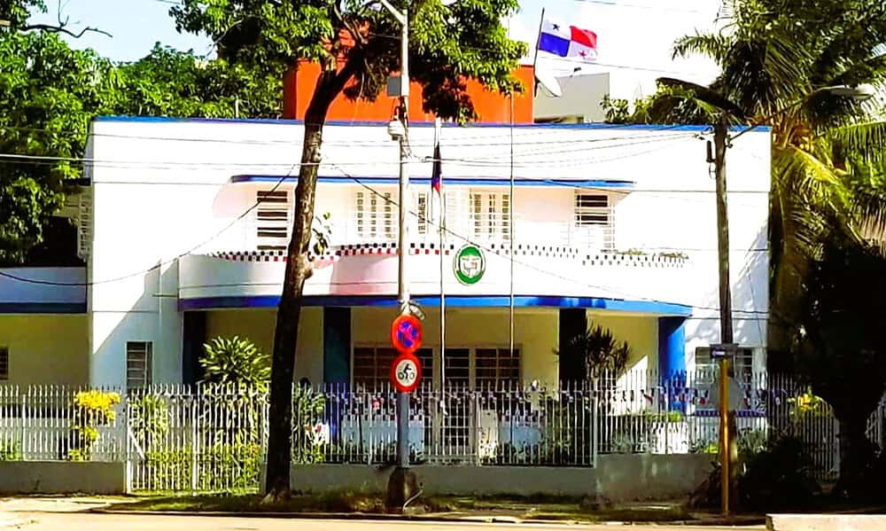 Embajada de Panamá en Cuba informa sobre la reanudación de sus servicios consulares