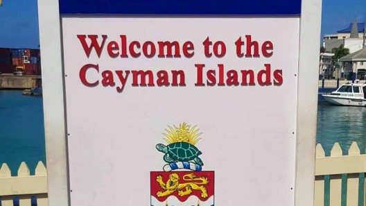 Islas Caimán alerta que balseros cubanos son “un problema regional”