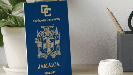 ¿Cómo un cubano puede hacerse ciudadano de Jamaica desde la isla?