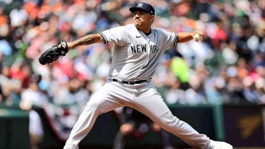 Néstor sigue siendo Cortés sobre el box de los Yankees