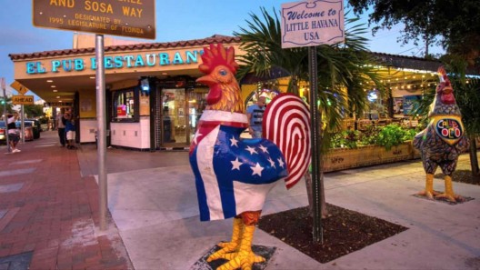 Casi 35 mil cubanos llegaron a Estados Unidos en abril. Suman 145 mil en 15 meses