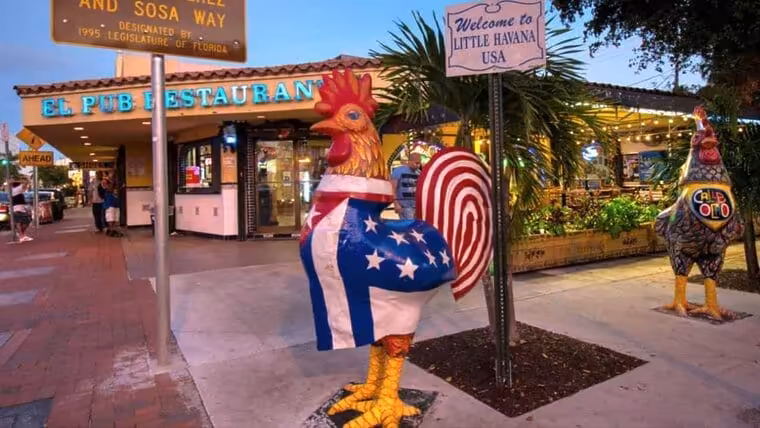 Casi 35 mil cubanos llegaron a Estados Unidos en abril. Suman 145 mil en 15 meses