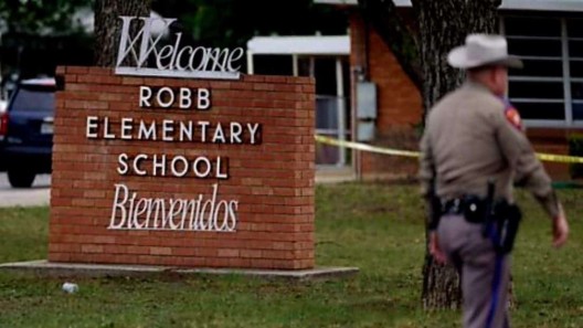 Policía de Texas intervino tarde ante el incidente en la escuela