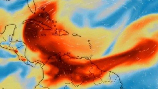 Polvo del Sahara vuelve a Cuba, alerta alérgicos