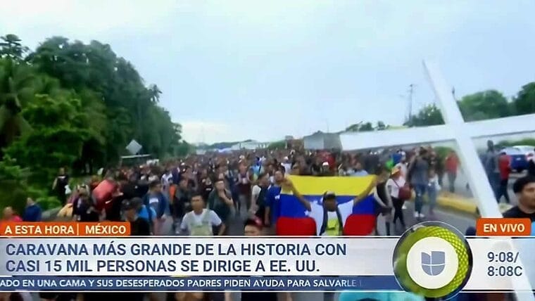 Caravana con 15 mil migrantes se dirige a Estados Unidos: “la más grande de la historia”, reportan
