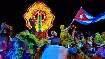 Regresan los Carnavales de La Habana tras dos años interrumpidos por la pandemia