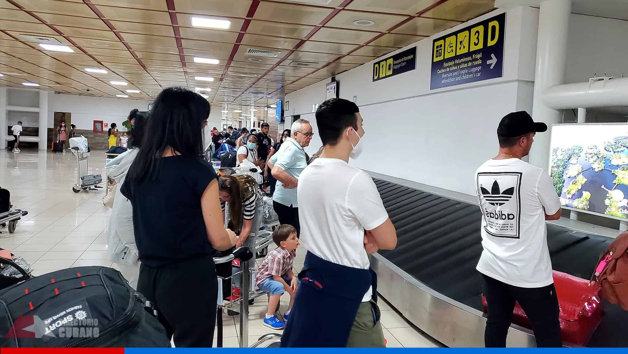 Aerolínea limita el equipaje permitido en vuelos a Cuba por la crisis de combustible