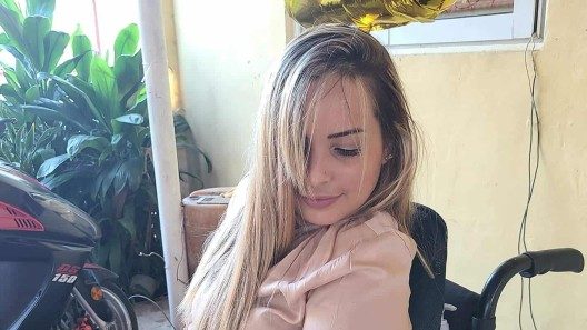 Sobreviviente de accidente aéreo, Mailén Díaz, denuncia su situación ante falta de medicamentos en Cuba