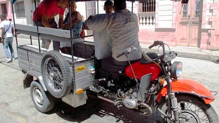 Denuncian aumento del precio de las motonetas del transporte público en Cuba