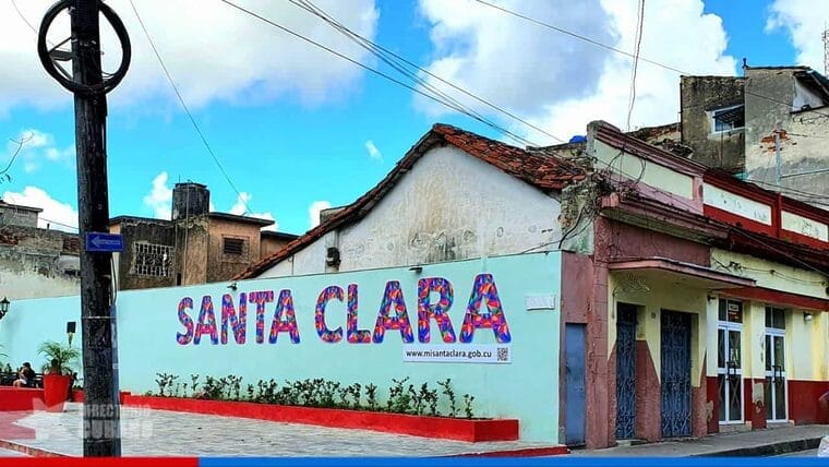 Ocupan casas y centros estatales de forma ilegal en Santa Clara. La policía no interviene