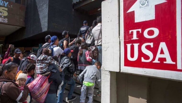 México facilitará trámites a migrantes para que avancen hacia Estados Unidos