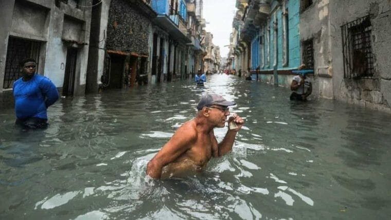 Tres muertos y un desaparecido tras intensas lluvias en Cuba