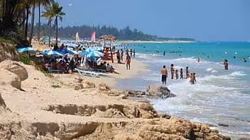 Tren de pasajeros comienza a dar viajes hacia las Playas del Este de La Habana