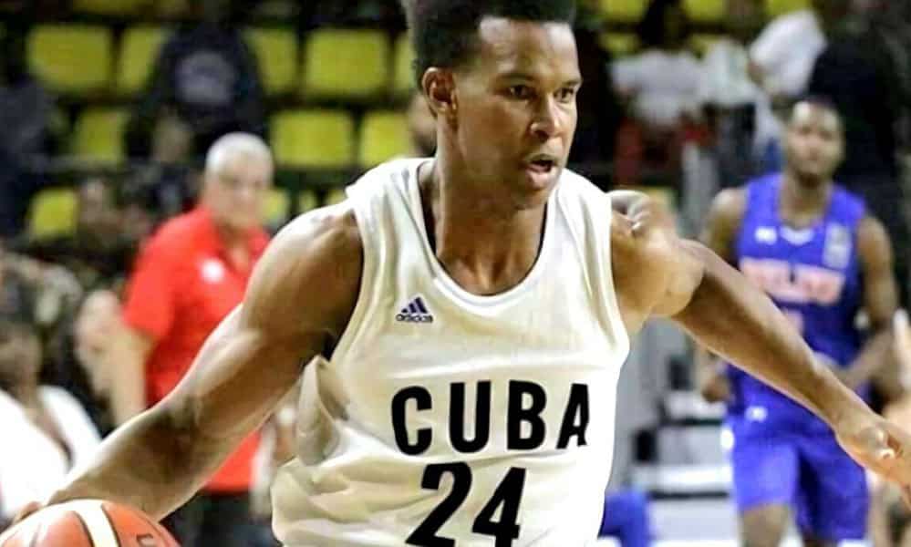 basquetbolista de Cuba abandona delegación en México