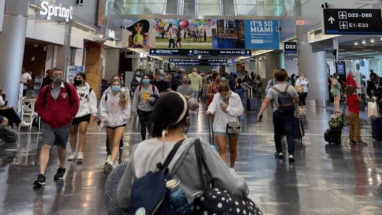Más vuelos desde Miami a diferentes provincias de Cuba