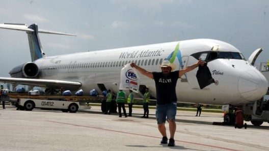 Récords de vuelos desde EE.UU a aeropuerto cubano de Holguín