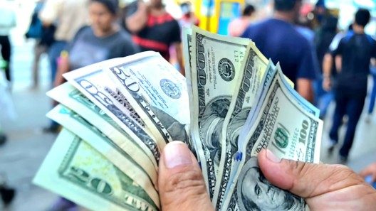 Este es el precio del dólar en Cuba hoy