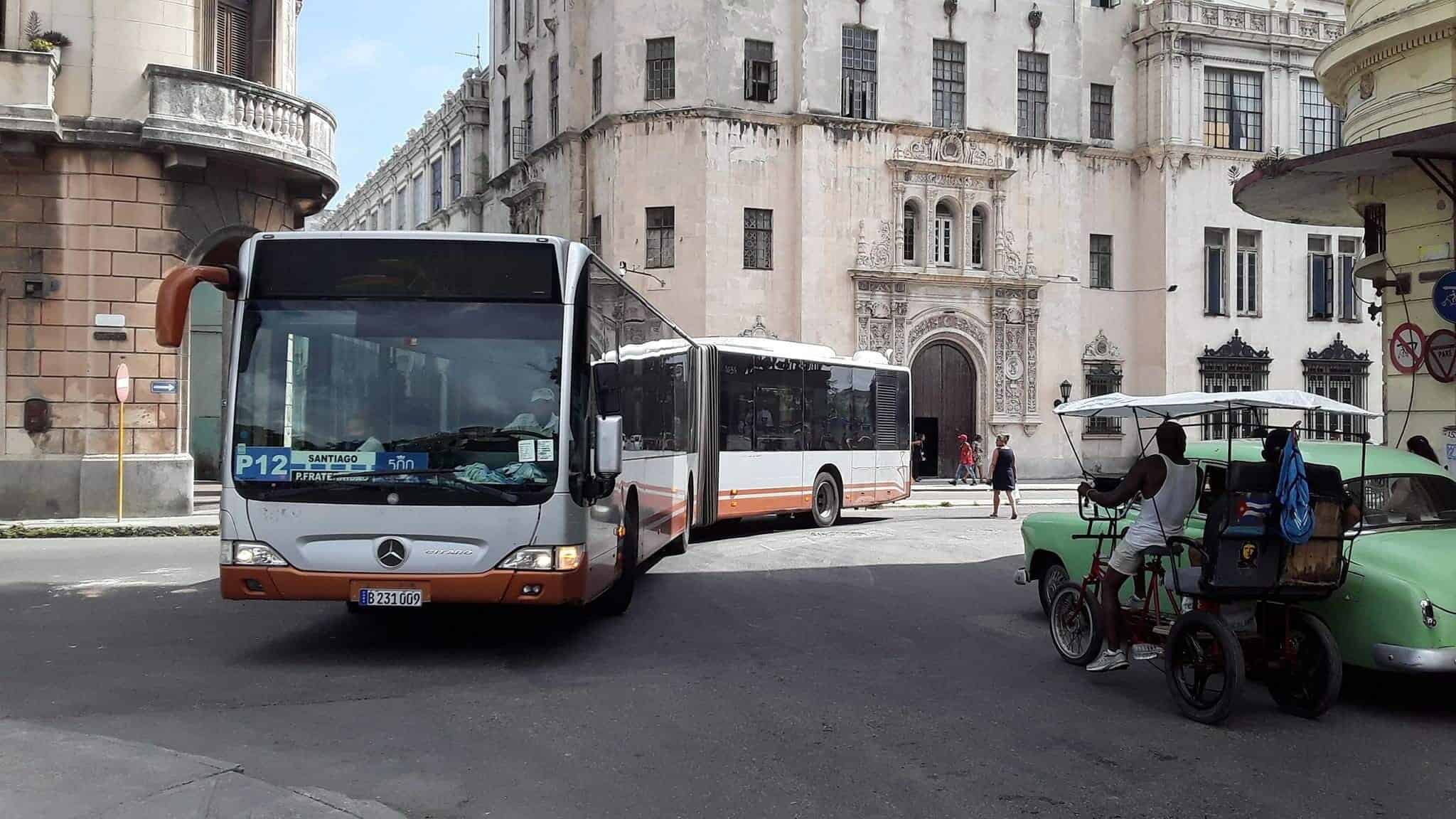 Ómnibus donados de Bélgica: ni nuevos, ni con aires acondicionados para las temperaturas de Cuba