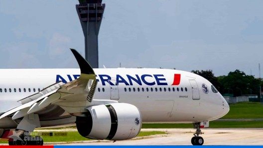 Cuba quiere reforzar sus vuelos a Francia para atraer más turistas