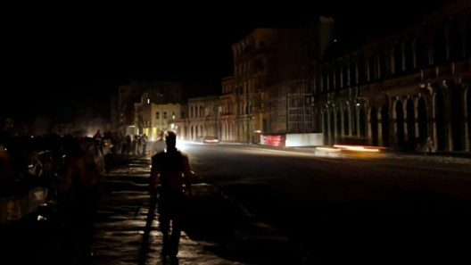 Apagones en Cuba: termoeléctrica 10 de octubre sale del sistema