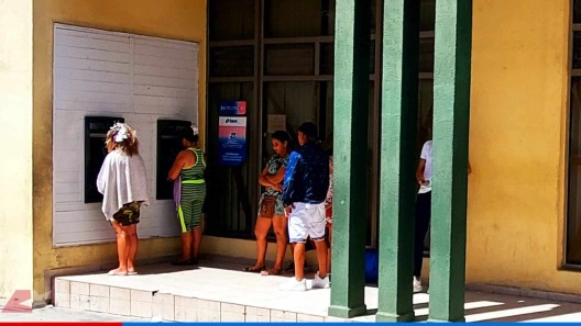 Más de 100 cajeros automáticos siguen sin servicio en La Habana