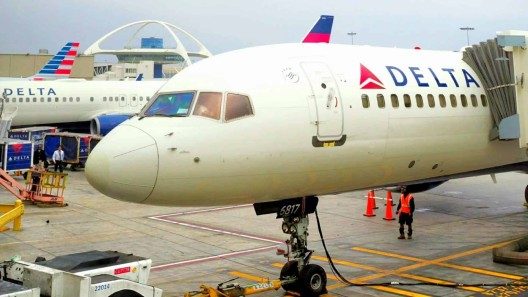 Chocan dos aviones en el Aeropuerto de Miami