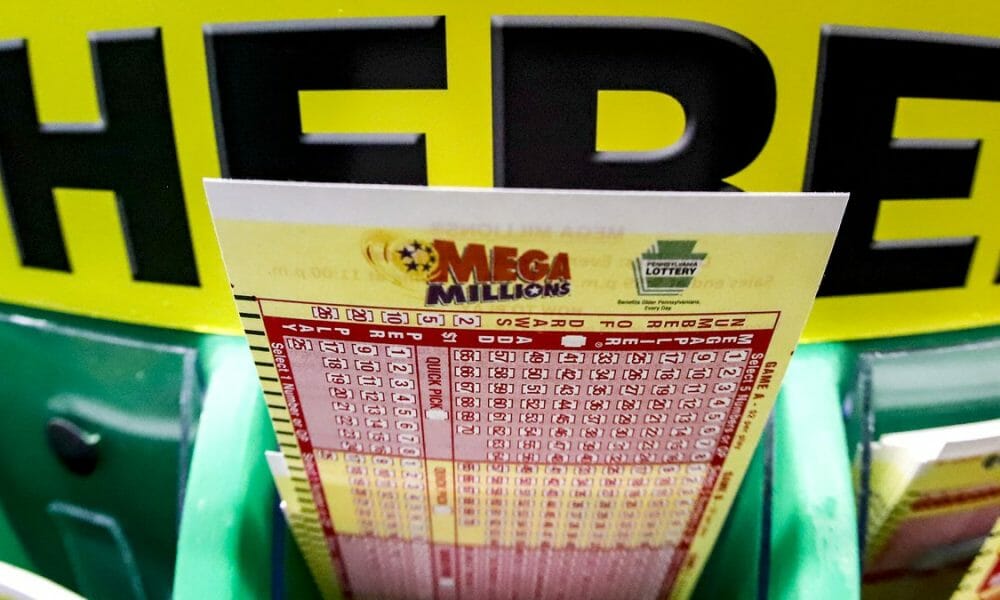 La lotería del Mega Millions sube a 810 millones: ¡Hoy puede ser tu día de suerte!