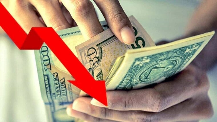 Así ha bajado el dólar en Cuba hoy tras anuncio de venta de divisas por parte del gobierno. Pronósticos para los próximos días