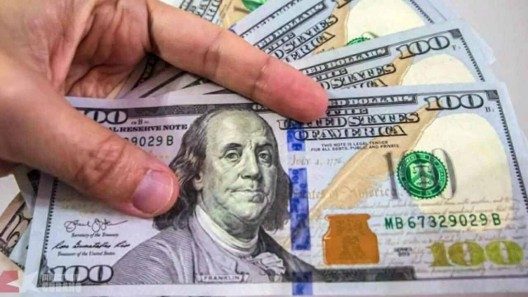 ¡El dólar sigue subiendo en el mercado informal cubano!
