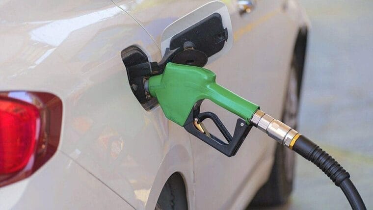 Los precios de la gasolina en Florida caen por décima semana consecutiva