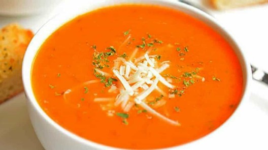 Sopas de vegetales, lo mismo frías que calientes