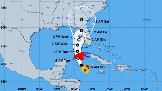 Huracán Ian se acerca al occidente de Cuba: aquí el parte matutino
