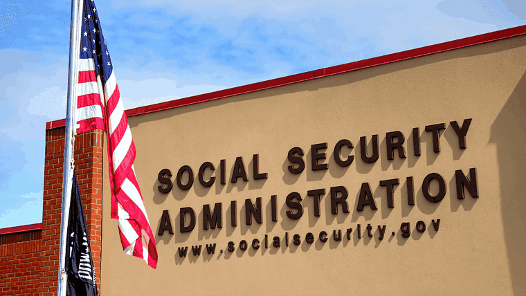 El Seguro Social de Estados Unidos anuncia un incremento en sus pagos para 2023