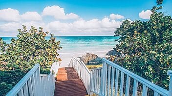 Hotelera Iberostar promociona “turismo médico” en Cuba