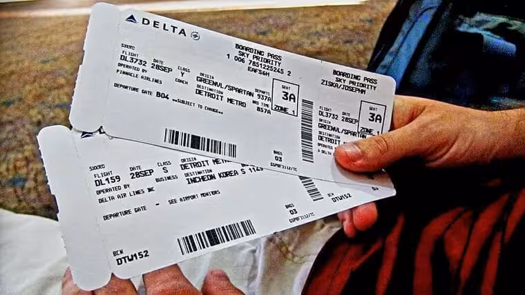 Estafan a cubanos mediante la venta de falsos billetes de avión