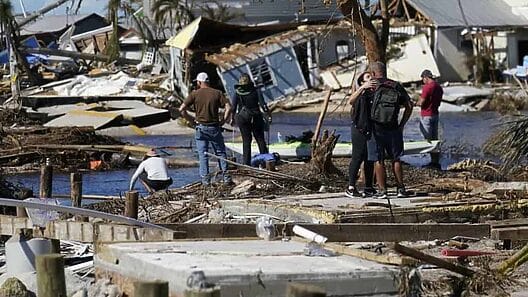 Advierten de estafas en Florida sobre reparación de casas: ¿cómo evitarlas?