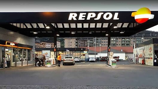 Expertos revelan cuándo podría bajar el precio de la gasolina en Estados Unidos