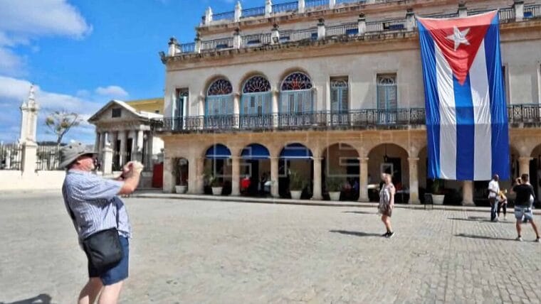 Las visas de turismo en Cuba tendrán validez por 90 días, anunció el gobierno