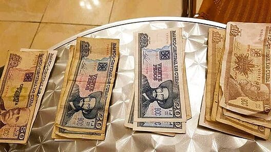 ONAT en Cuba congela cuentas bancarias de contribuyentes morosos