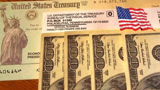 ¿Todavía no has recibido el cheque de estímulo en California? Estas son las posibles causas