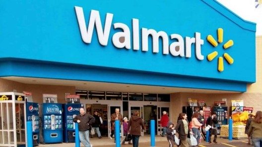 Walmart anuncia el cierre de cientos de tiendas en Estados Unidos